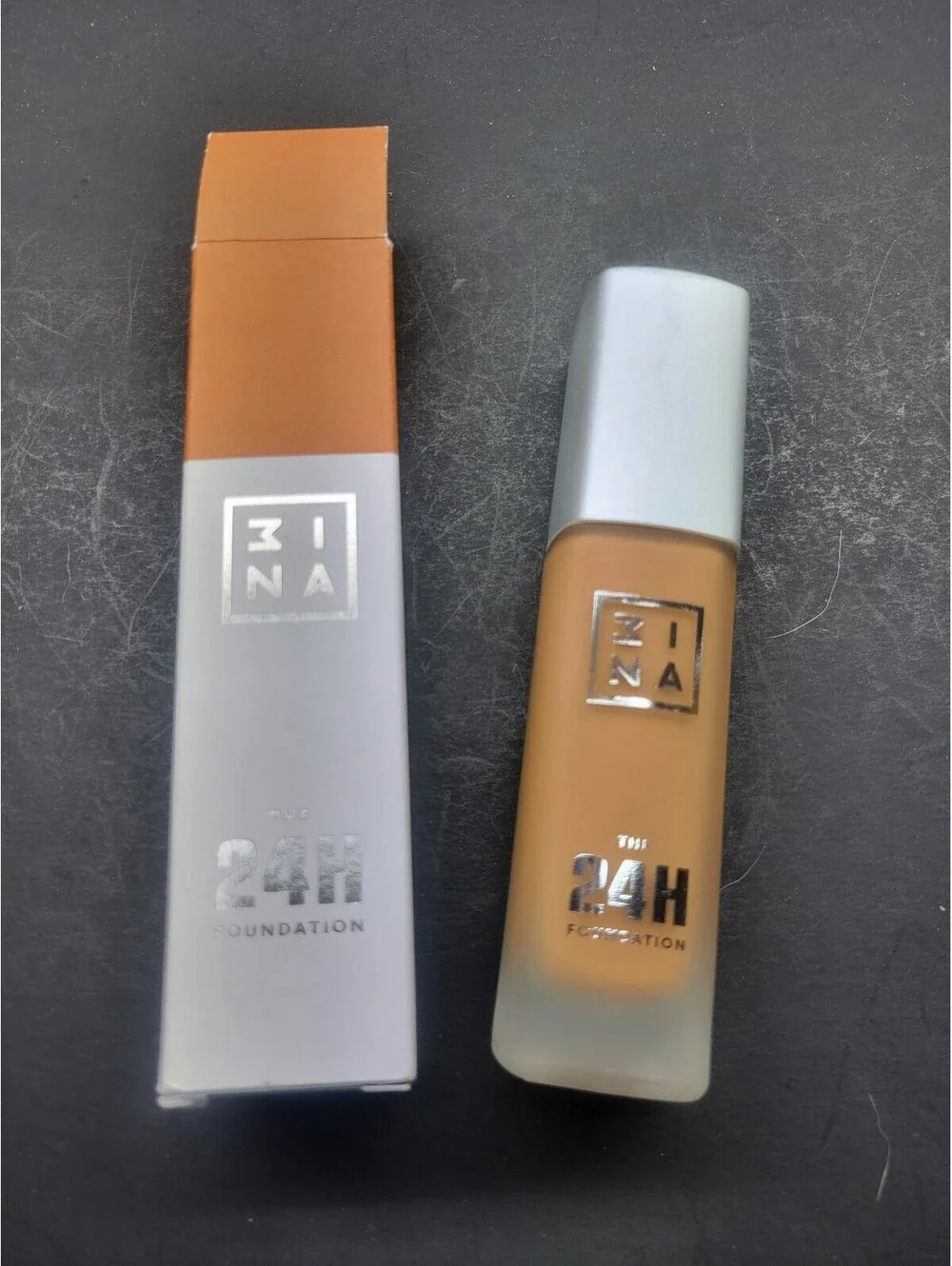 3INA The 24H Foundation # 651 (Sand Beige) Full Size 30 mL / 1.01 oz  *NIB*